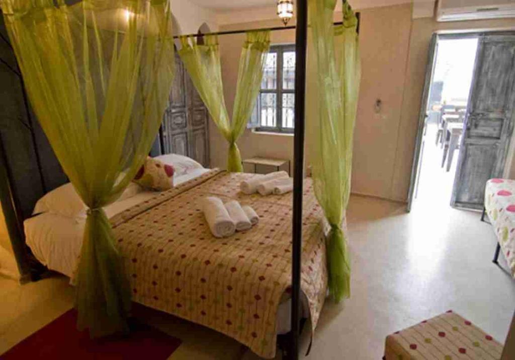 Riad Alamir Марракеш Номер фото